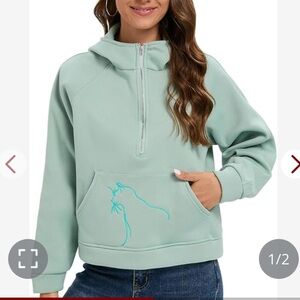 Kitty Cat Embroidered Pullover Hoodie Size Medium